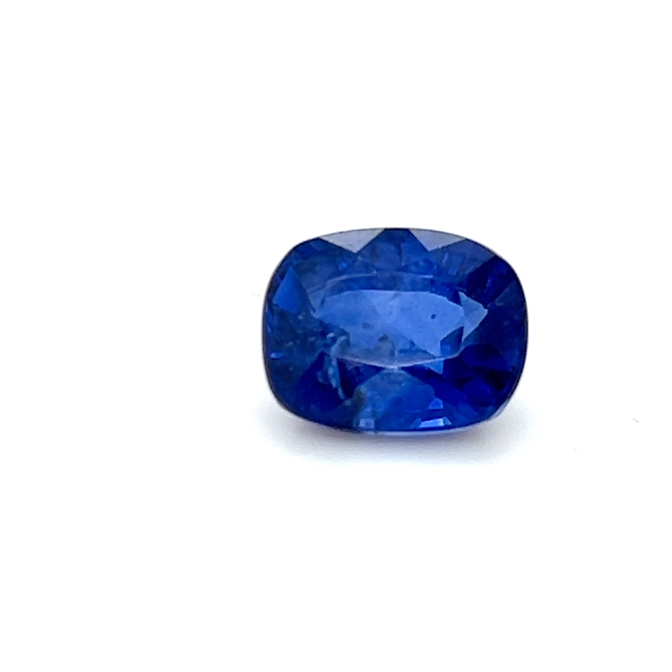 4.68 ct Cushion Cut Sri Lankan Sapphire