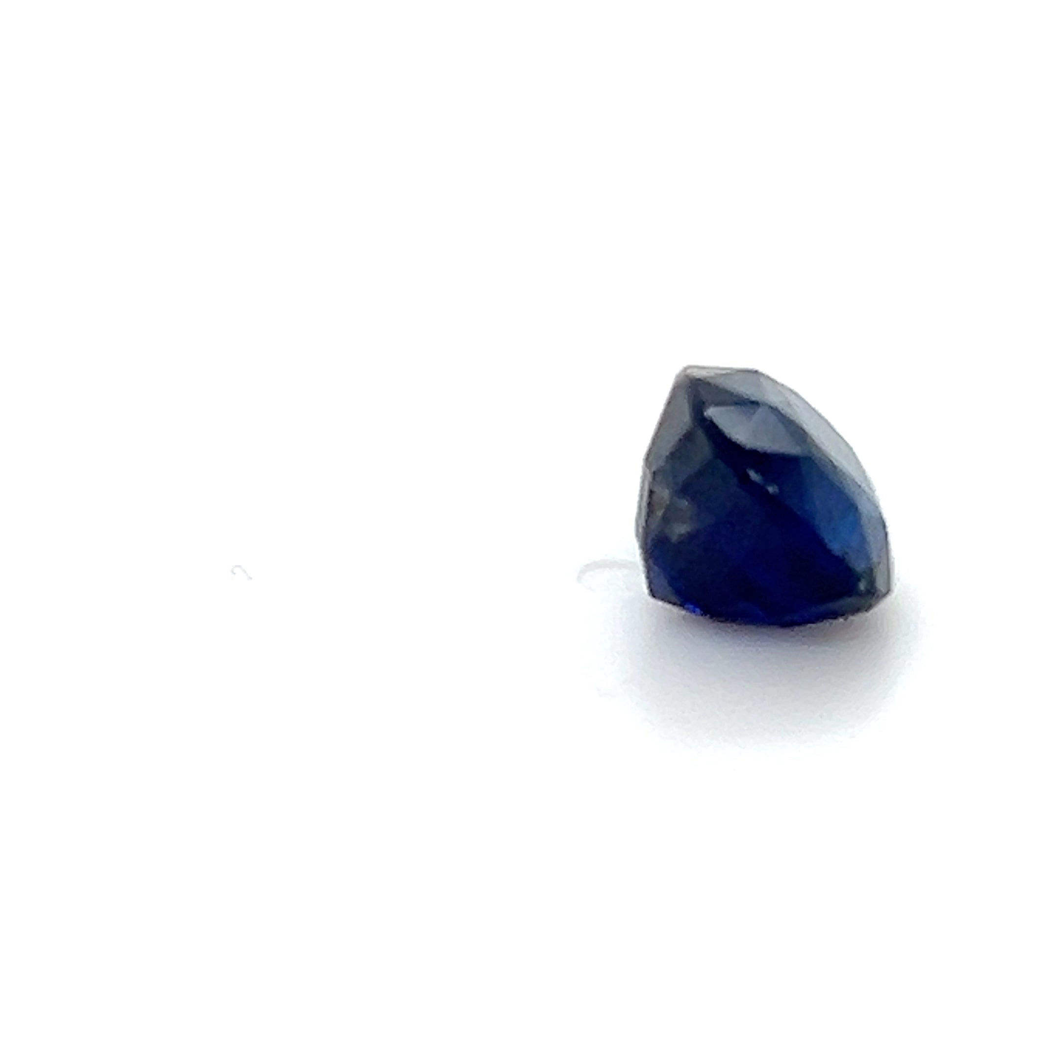3.18 ct Oval Cut Sri Lankan Sapphire