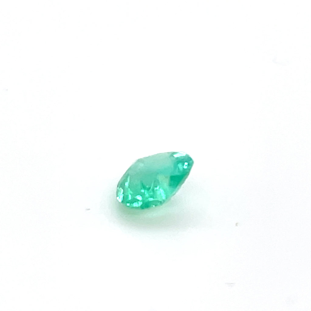 1.03 ct Heart Cut Colombian Emerald