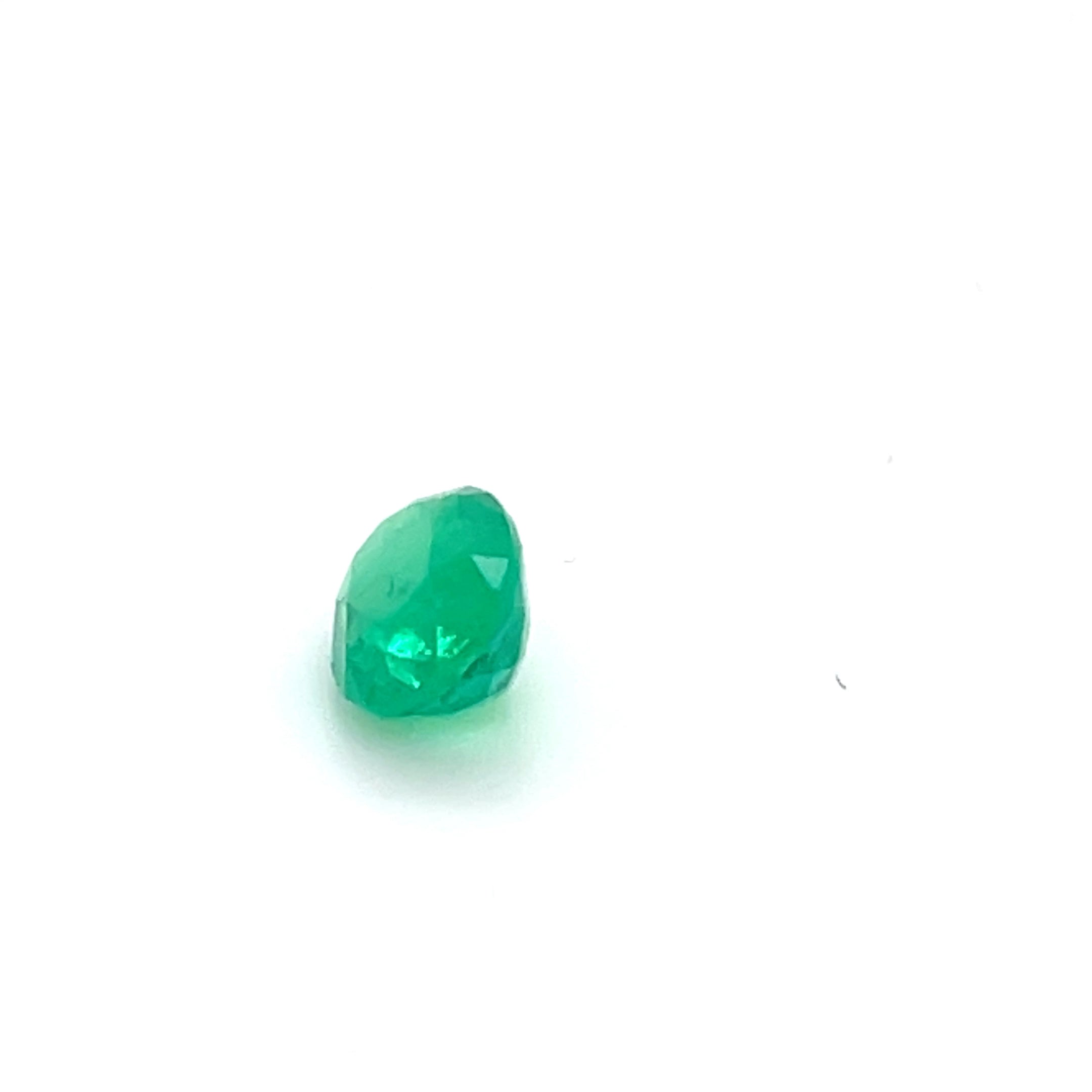 1.24 ct Oval Cut Colombian Emerald