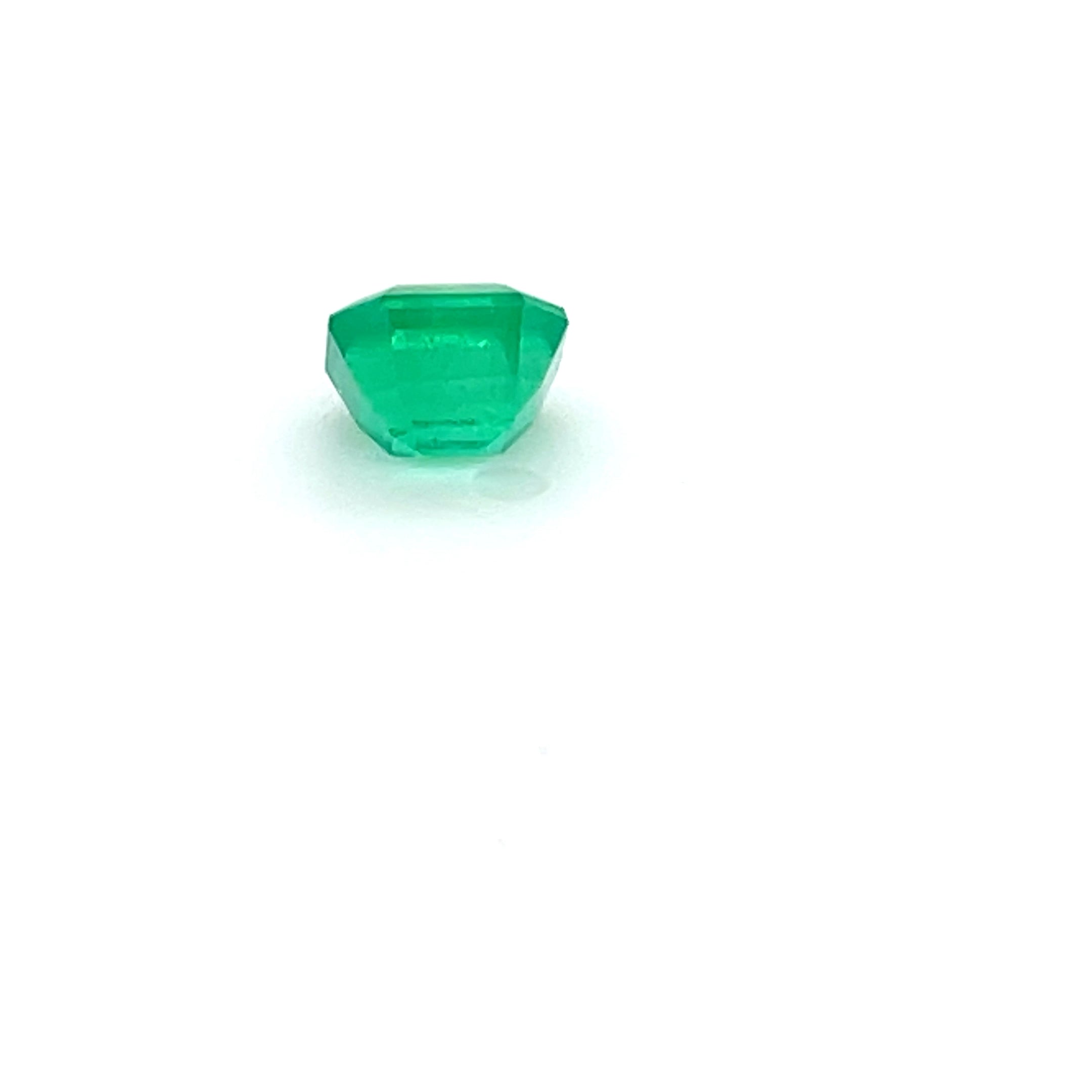 0.99 ct Square Cut Colombian Emerald