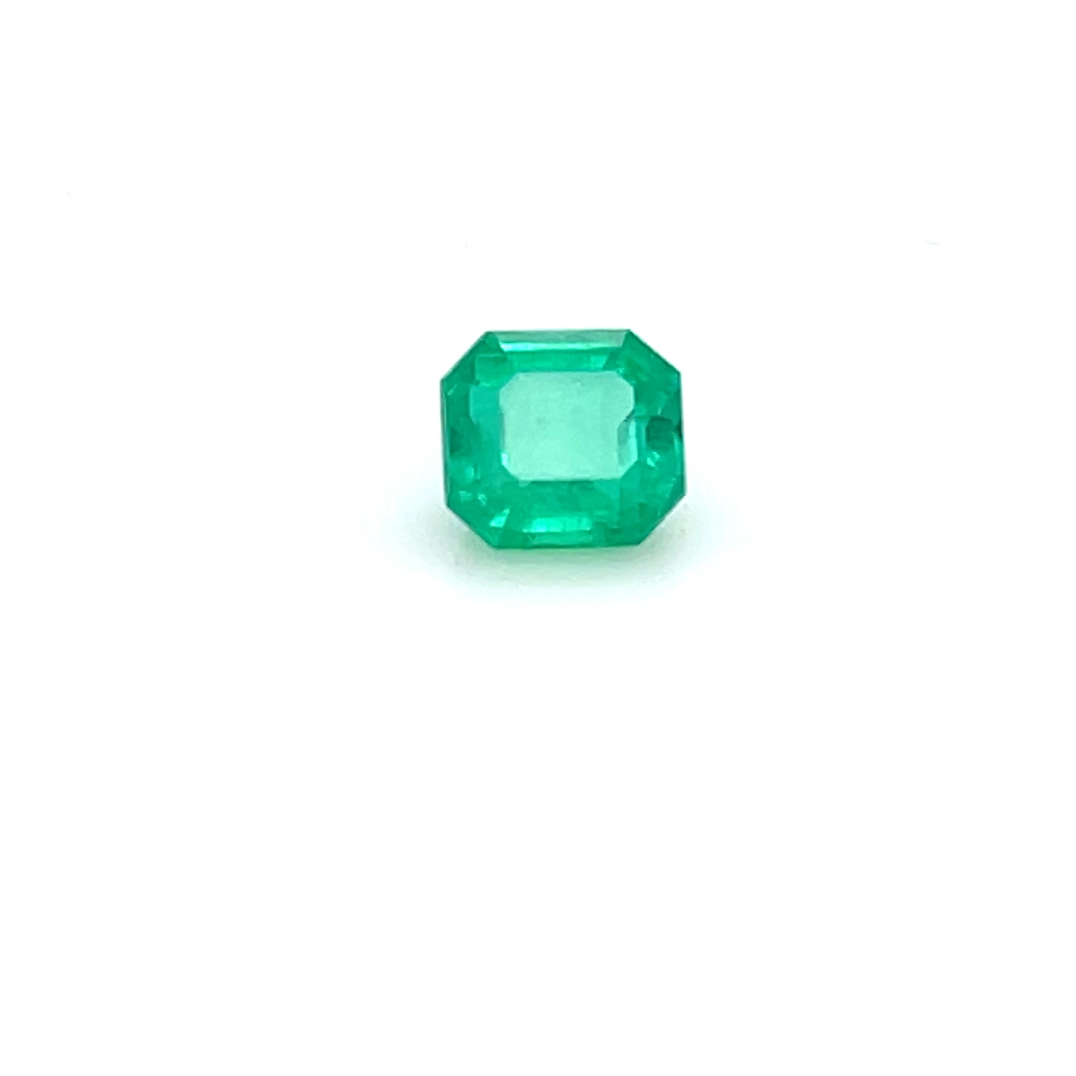 0.99 ct Square Cut Colombian Emerald