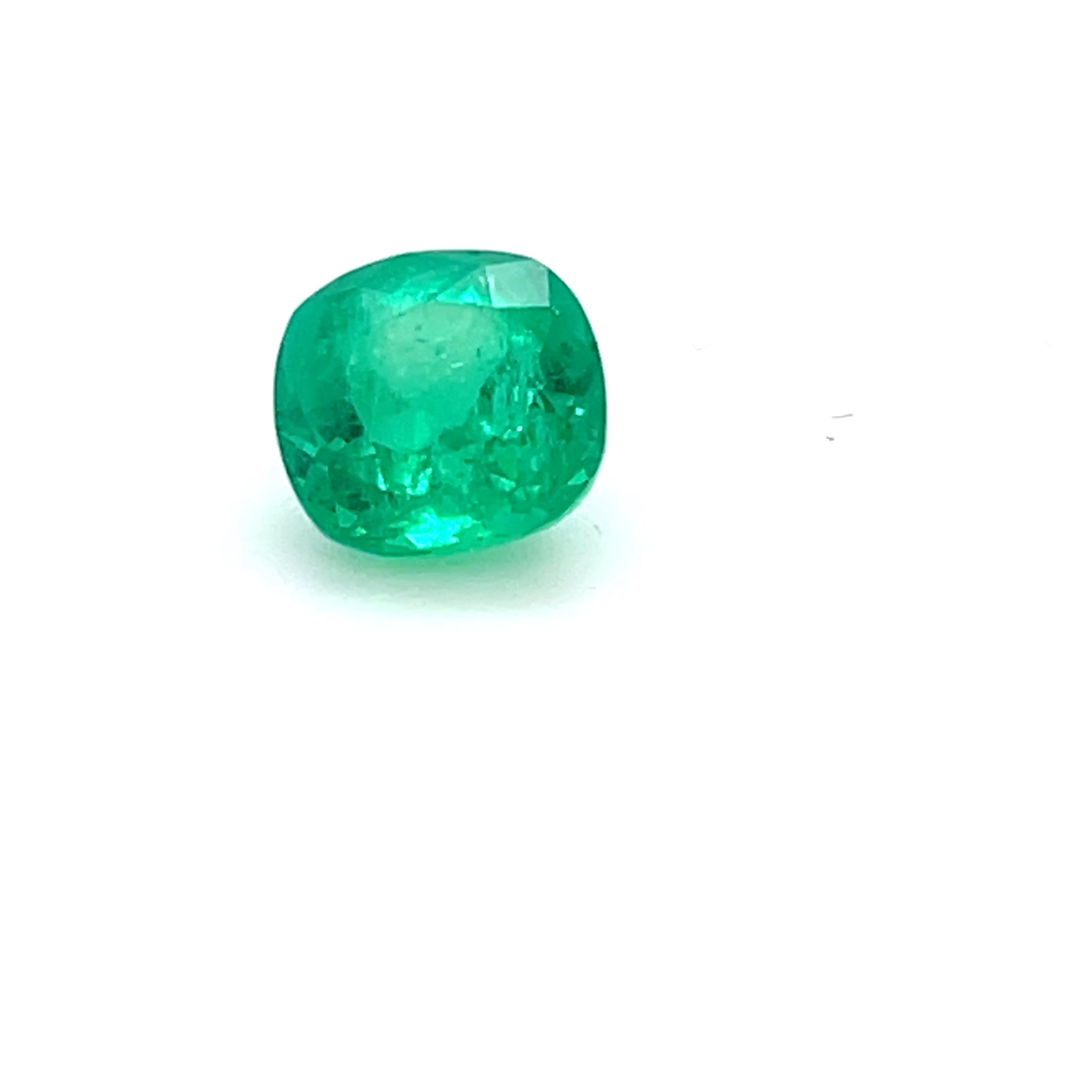 2.34 ct Cushion Cut Colombian Emerald