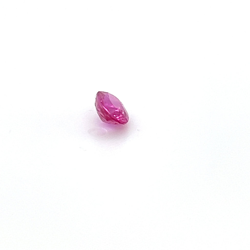 0.62 ct Oval Cut Mozambique Ruby