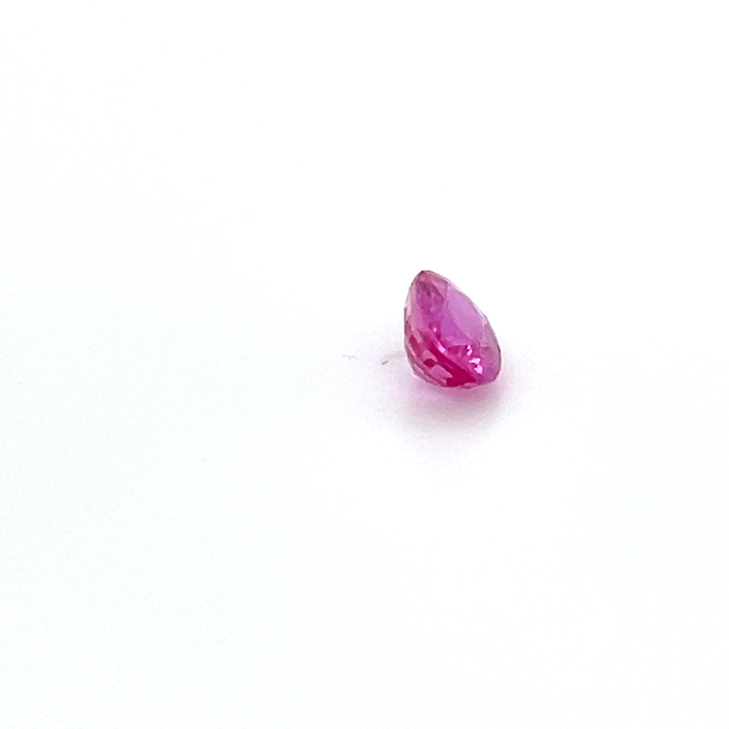 0.68 ct Oval Cut Mozambique Ruby