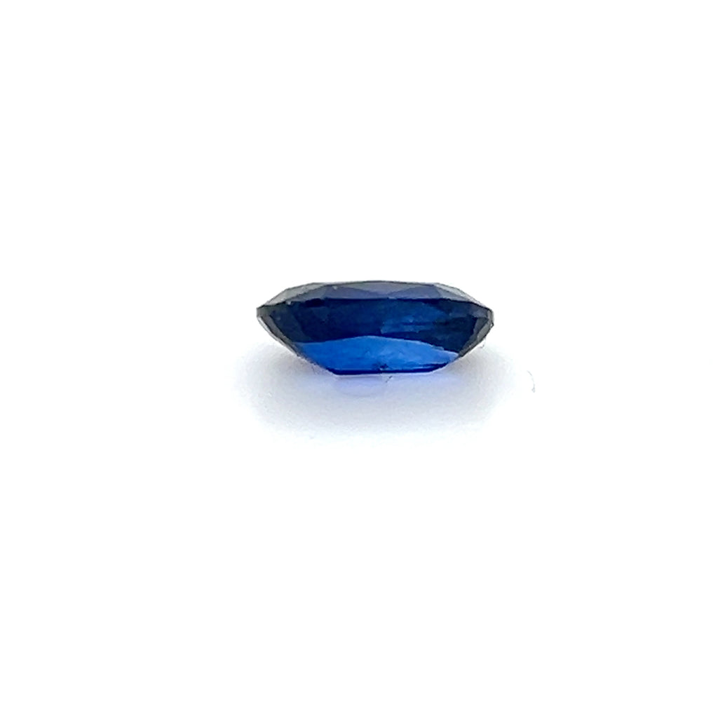 1.73 ct Oval Cut Sri Lankan Sapphire