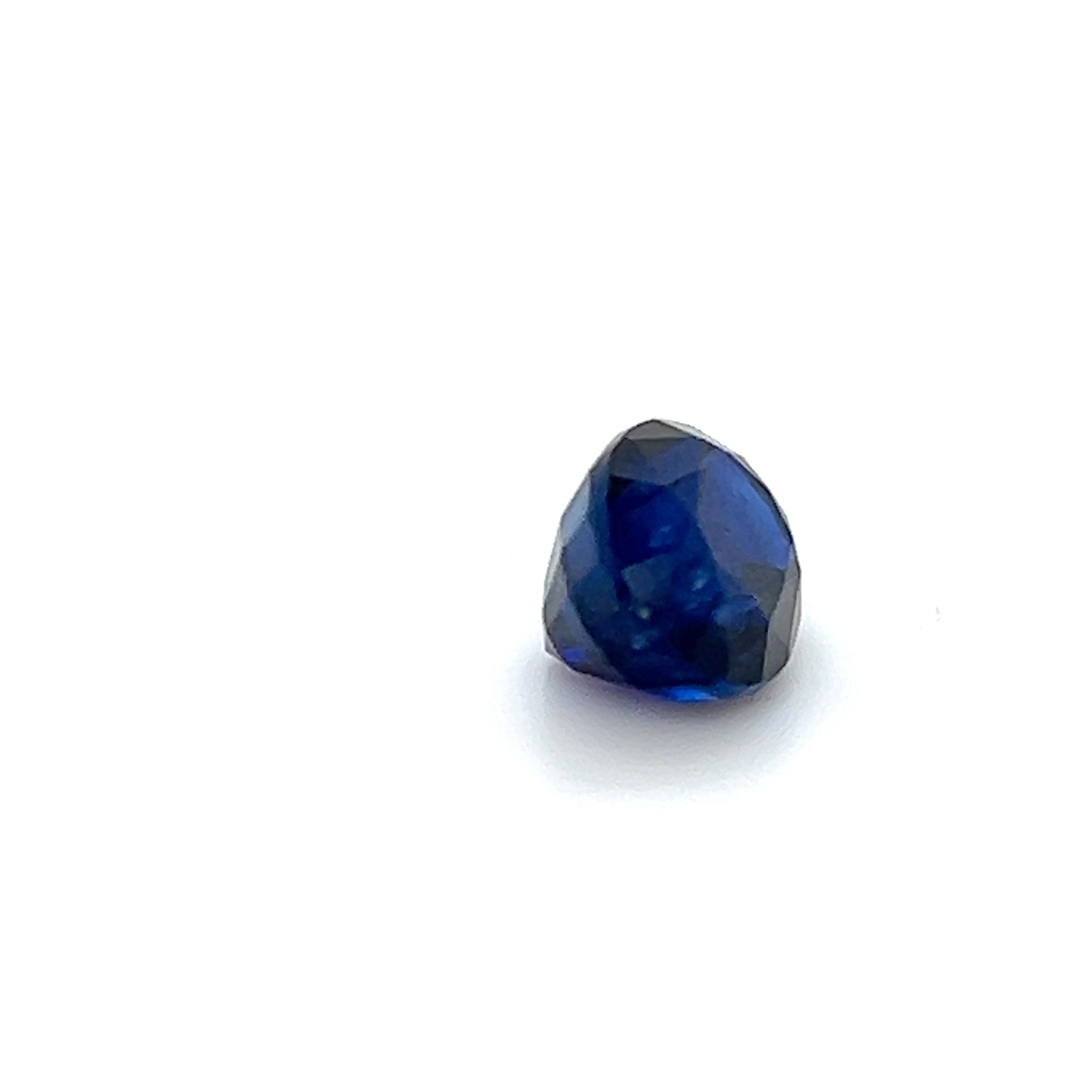 3.15 ct Oval Cut Sri Lankan Sapphire