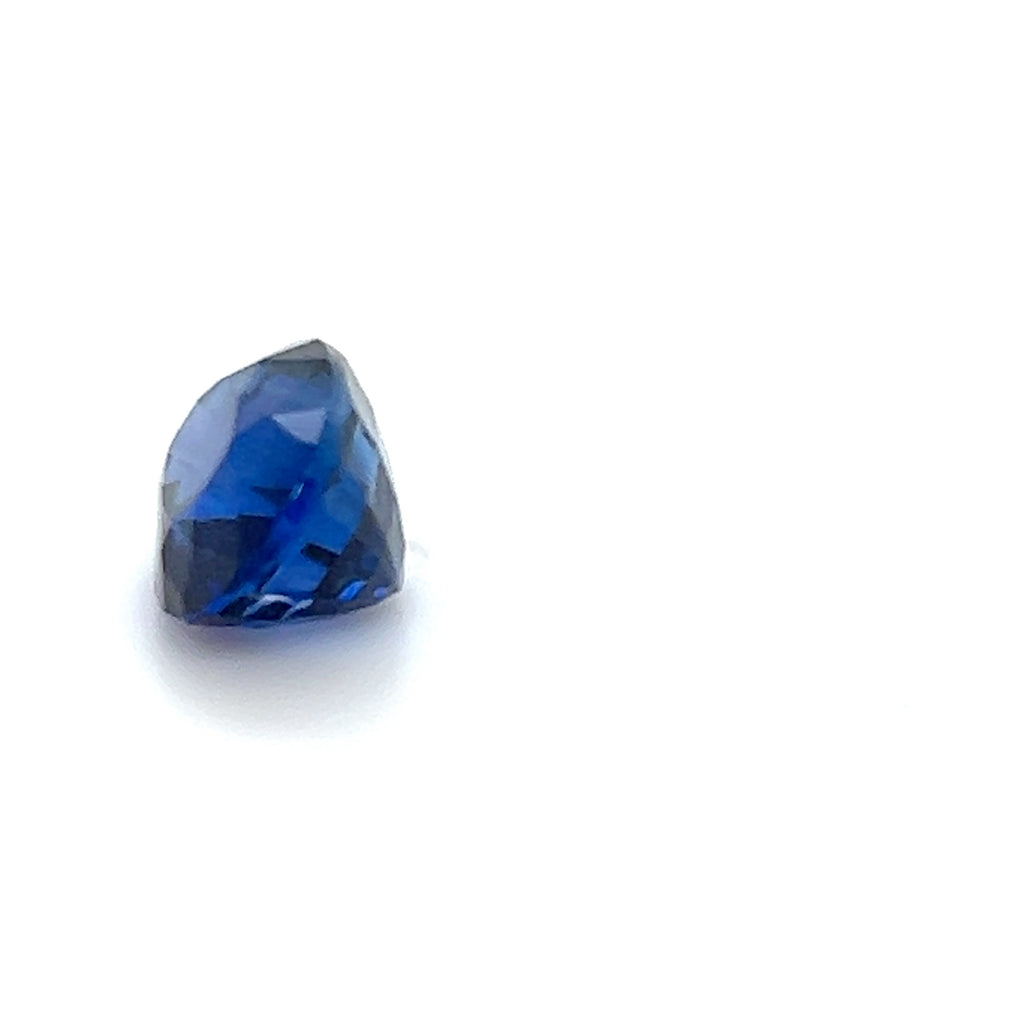 4.24 ct Oval Cut Sri Lankan Sapphire