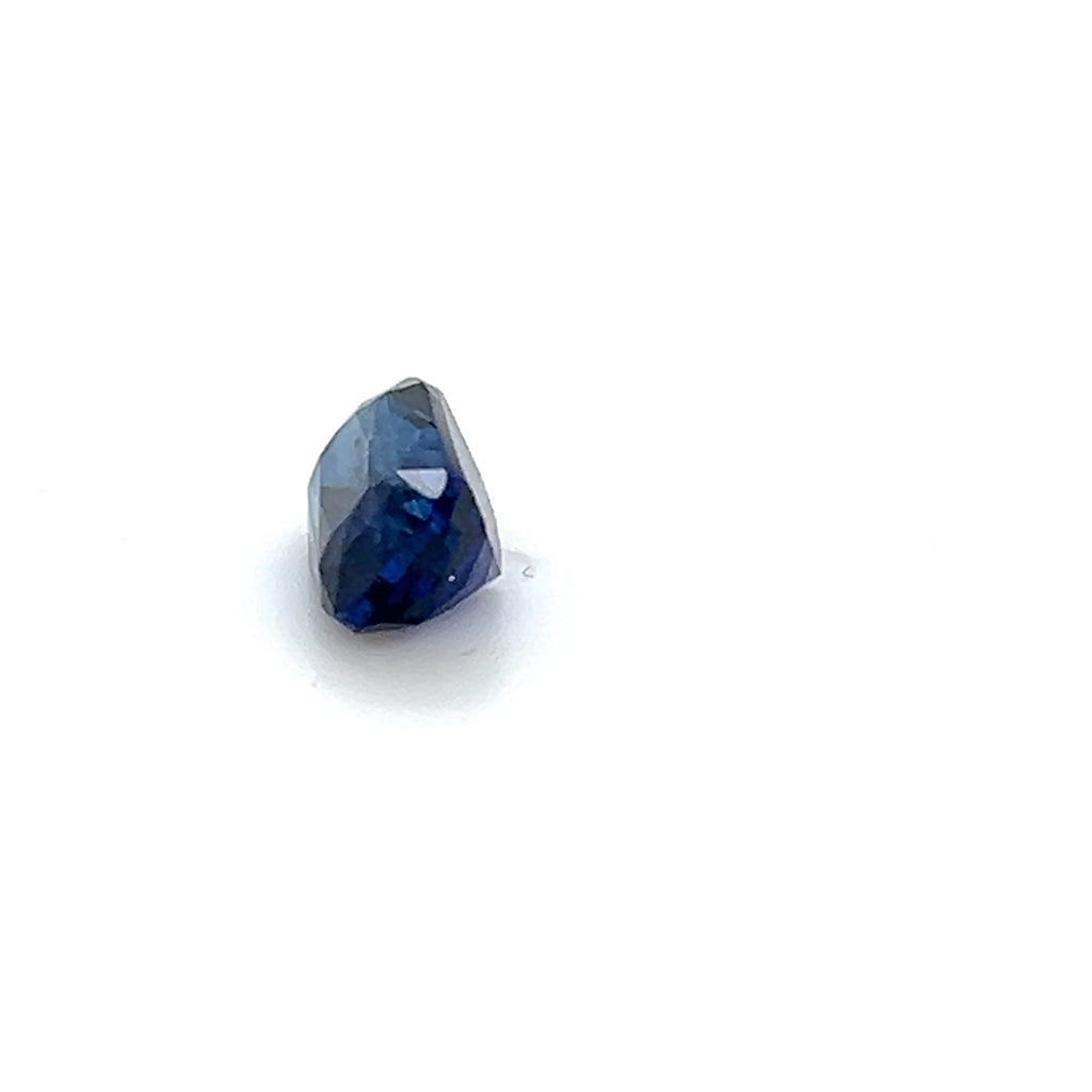 1.93 ct Oval Cut Sri Lankan Sapphire