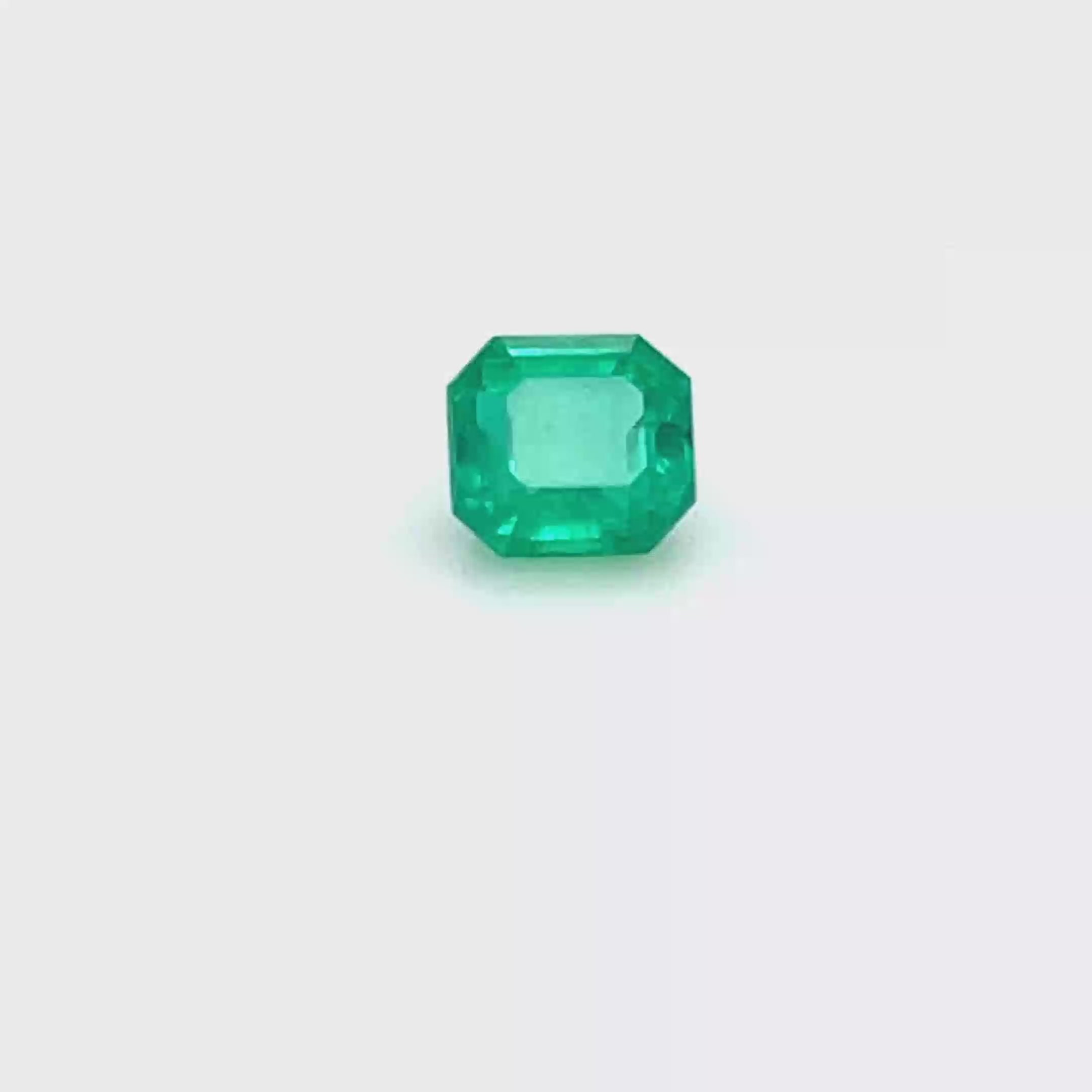 0.99 ct Square Cut Colombian Emerald
